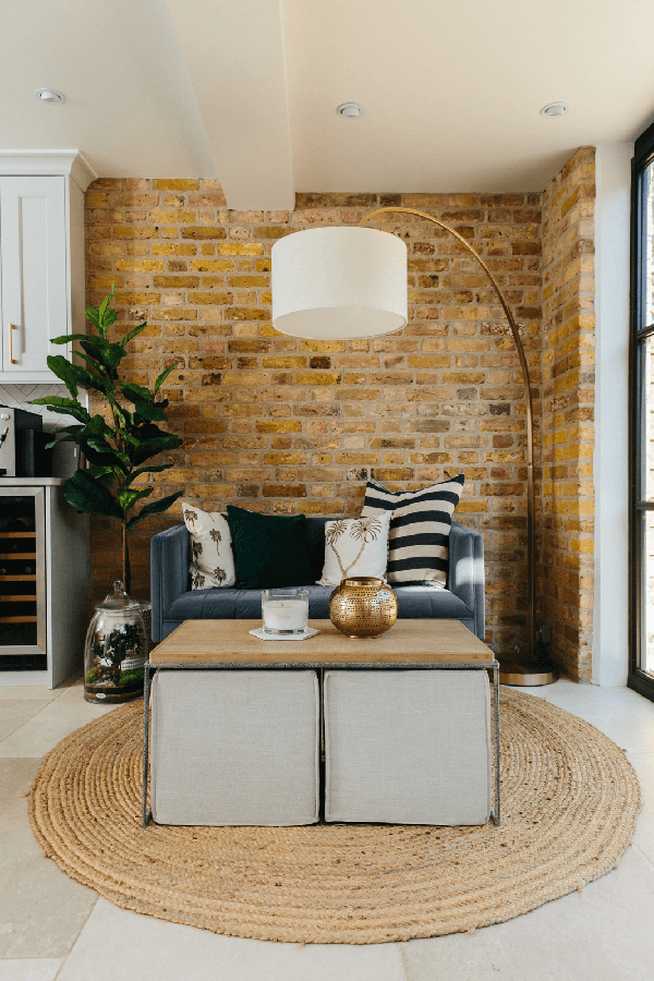 Multipurpose furniture for small living rooms